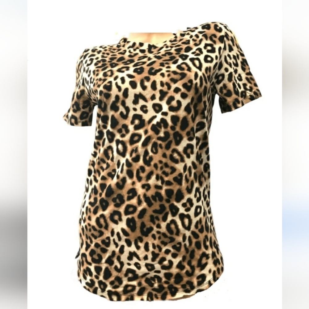 PINK VS LEOPARD PRINT T Shirt NWOT SIZE SMALL